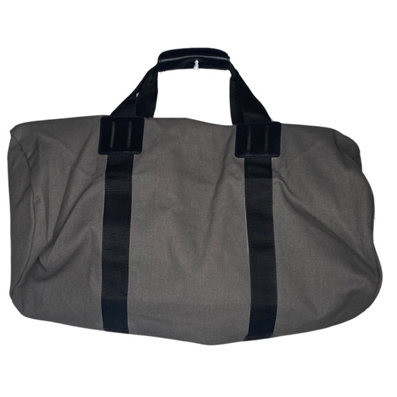 Old Navy Classic Unisex Duffle Bag (Size:OS, Color:Gray/Black/Peach) - Picture 2 of 3